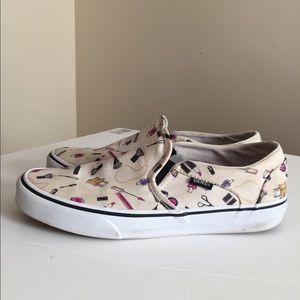 vans asher lipstick print